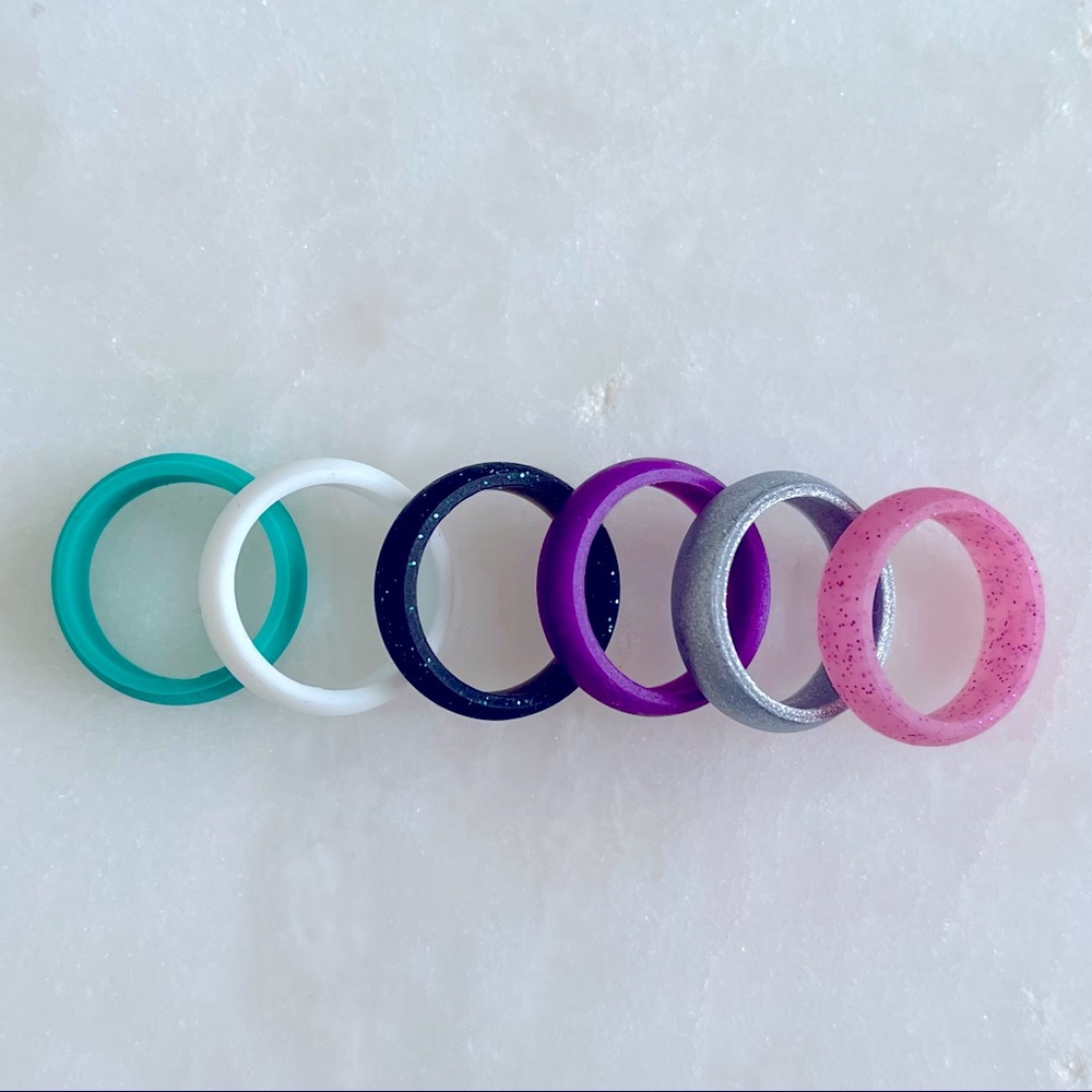 Turquoise- Womens Silicone Ring - Rounded Edge - Picture 4 of 5
